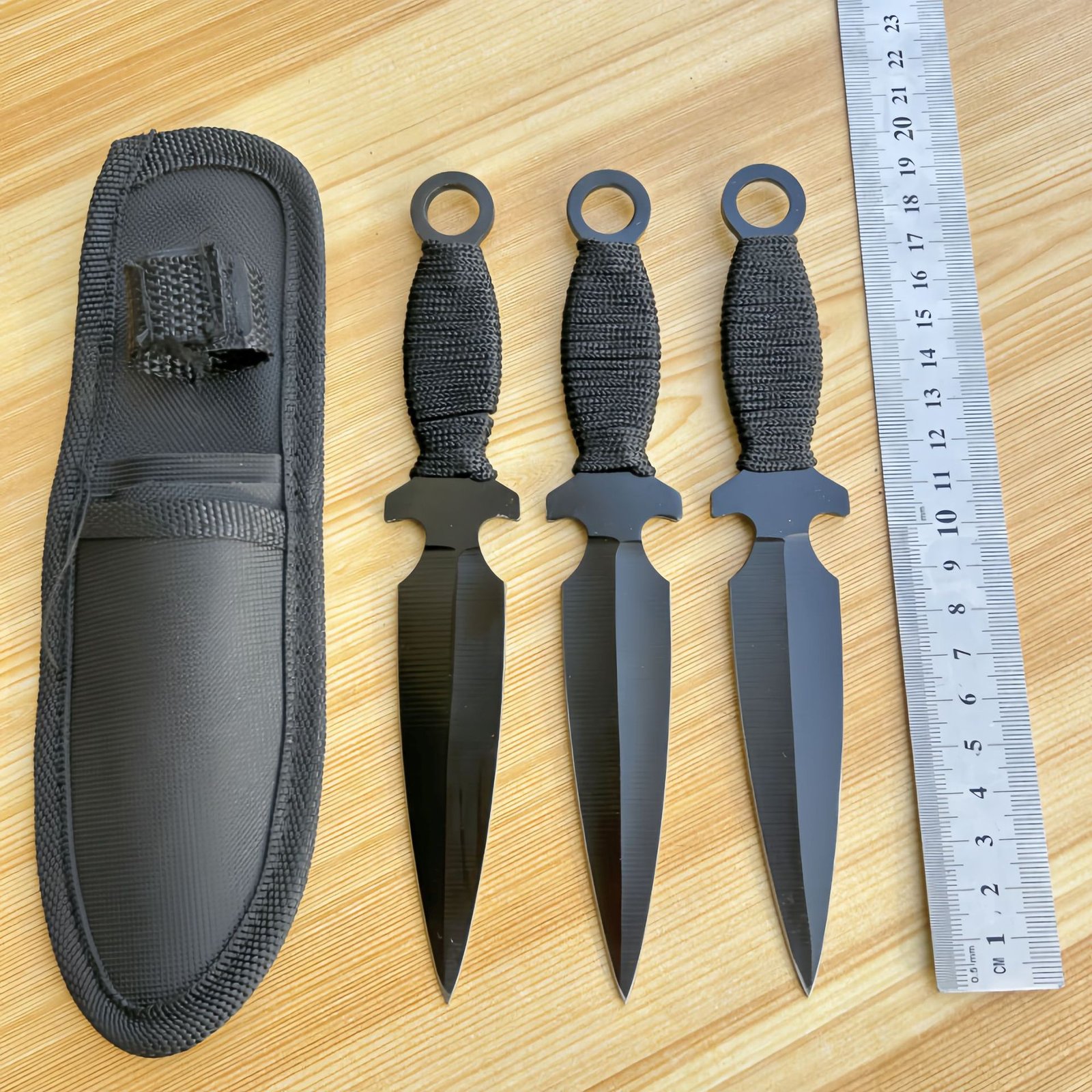 Practice Throwing Knife Set YF054 – 3-Piece, Black Practice Throwing Knife Set YF054 – 3-Piece, Black